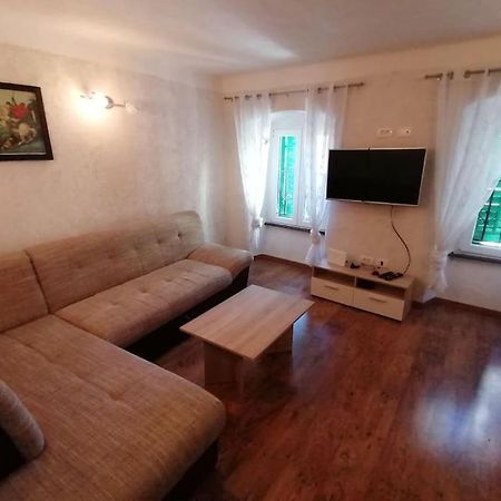 Apartment In לובראן מראה חיצוני תמונה