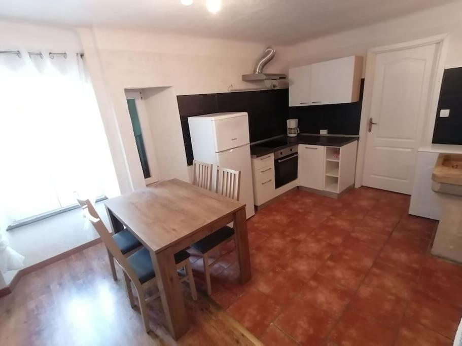 Apartment In לובראן מראה חיצוני תמונה