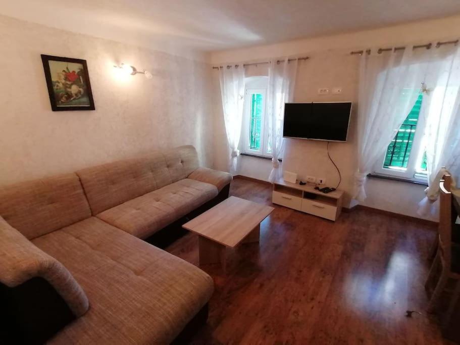 Apartment In לובראן מראה חיצוני תמונה